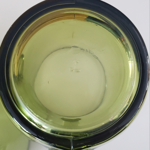 2 Green Glass Coffee Mugs - Libbey - Picture 4 of 5